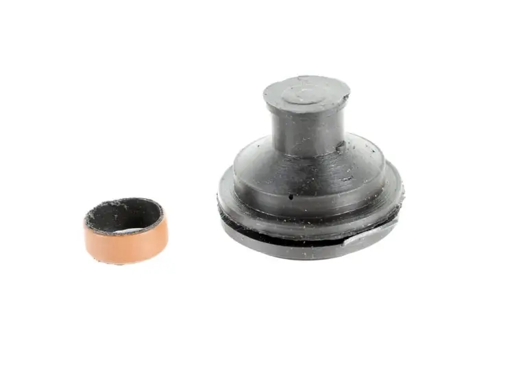 SPINKA OBUDOWY SILNIKA 1.5 DCI 1 SZTUKA 2