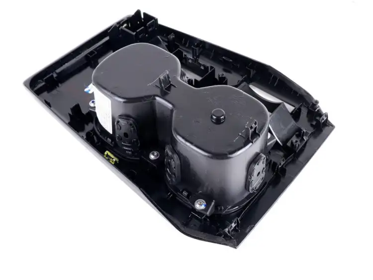 DEKOR CUPHOLDER TUNELU ŚRODKOWEGO 3