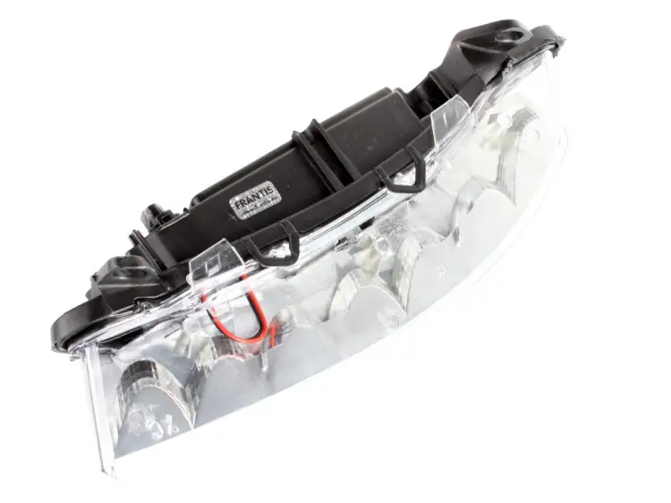 LAMPA LED PRAWA 4