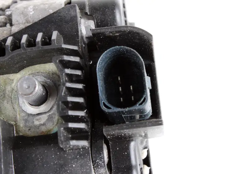 ALTERNATOR 5