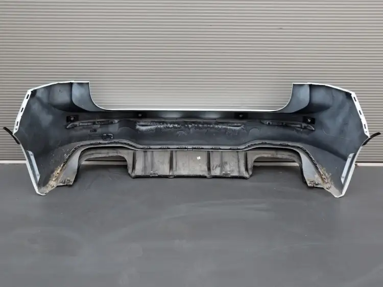 ZDERZAK TYLNY 7