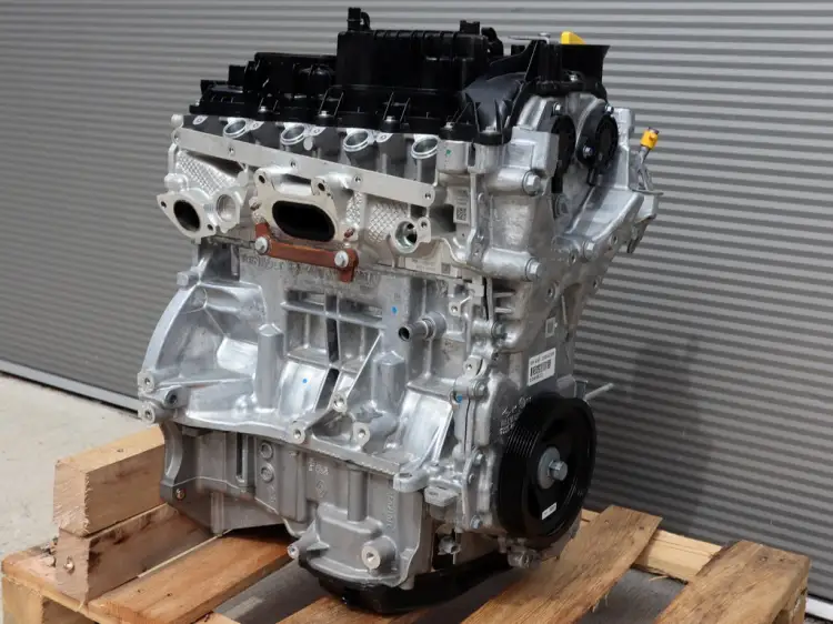 GOŁY SILNIK 1.8 E-TECH