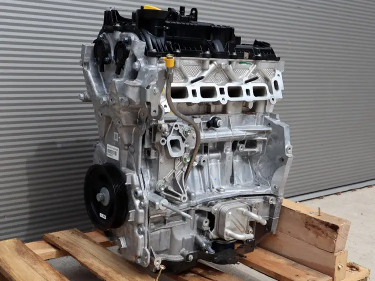 GOŁY SILNIK 1.8 E-TECH 4